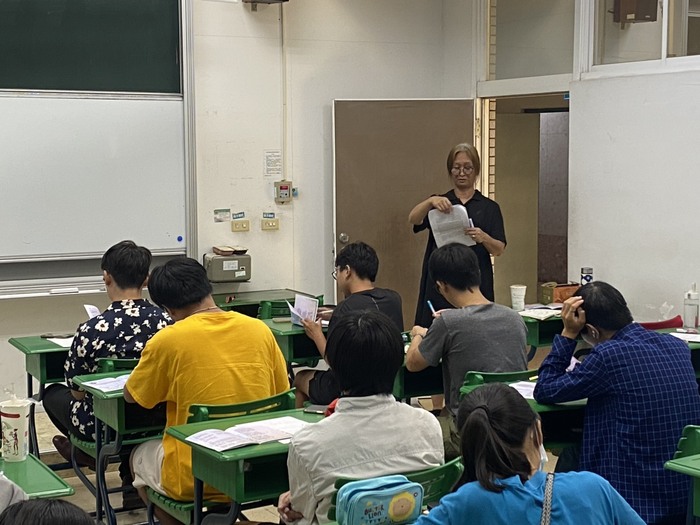 【活動快照】繆思•繆思──2025女力詩歌朗讀分享會 國立屏東大學校園場圖片